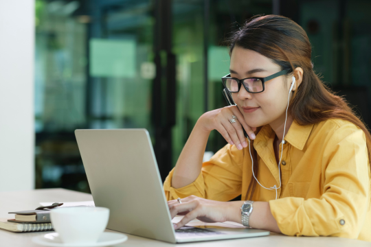 A woman participating in an online course